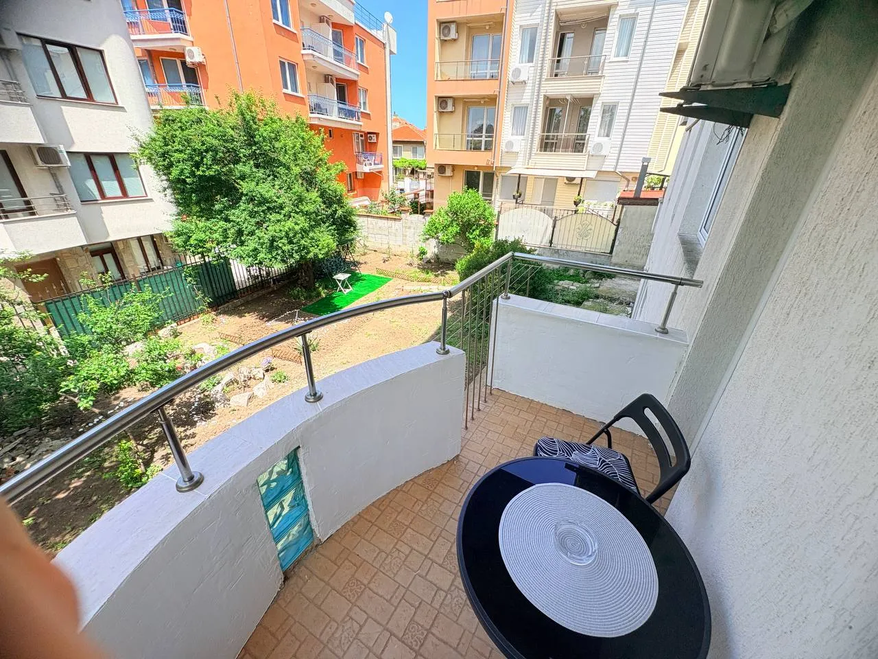Стая с изглед към градина във Velonia Guest House — кадър 3