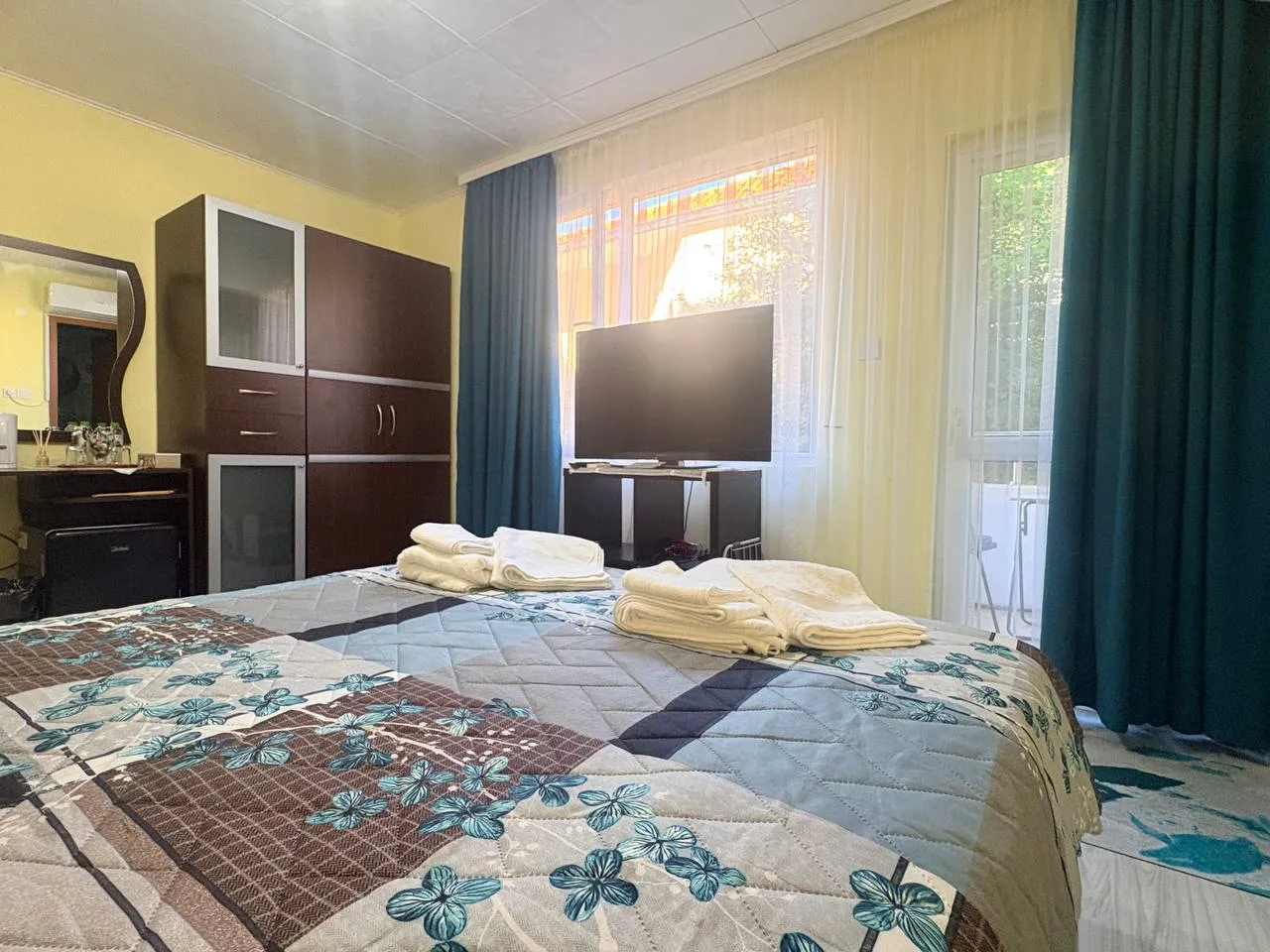 Стандартна двойна стая във Velonia Guest House — кадър 3