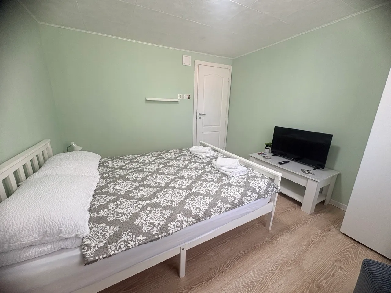 Апартамент с кухня във Velonia Guest House — кадър 3